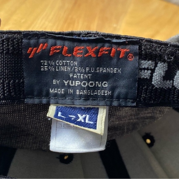 Hurley Hat Size Large-X-Large Distressed Black Flex fit - Picture 10 of 11